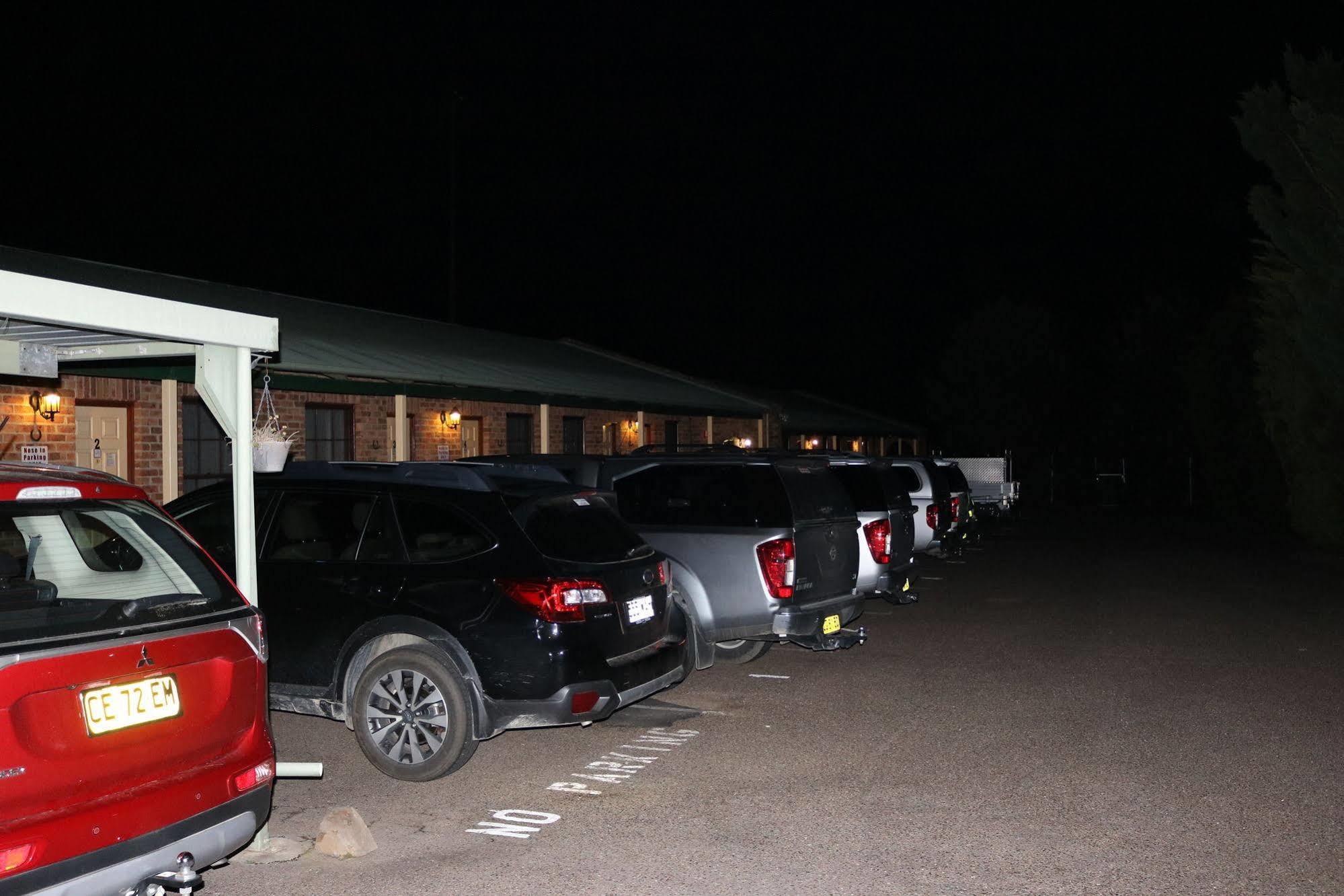 Sandstock Motor Inn Armidale Buitenkant foto