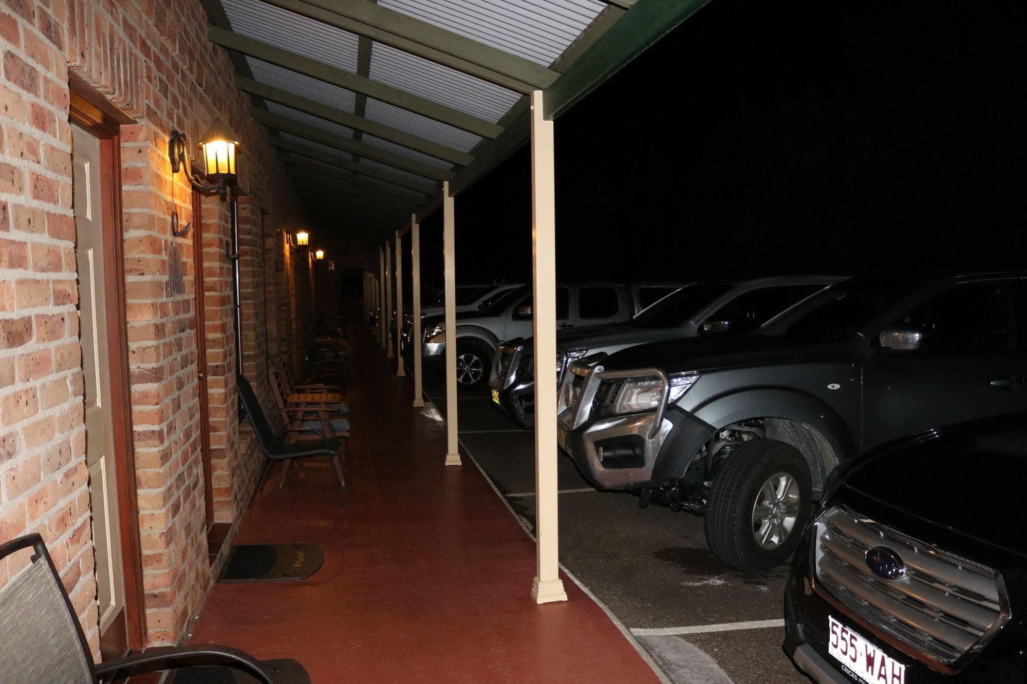Sandstock Motor Inn Armidale Buitenkant foto